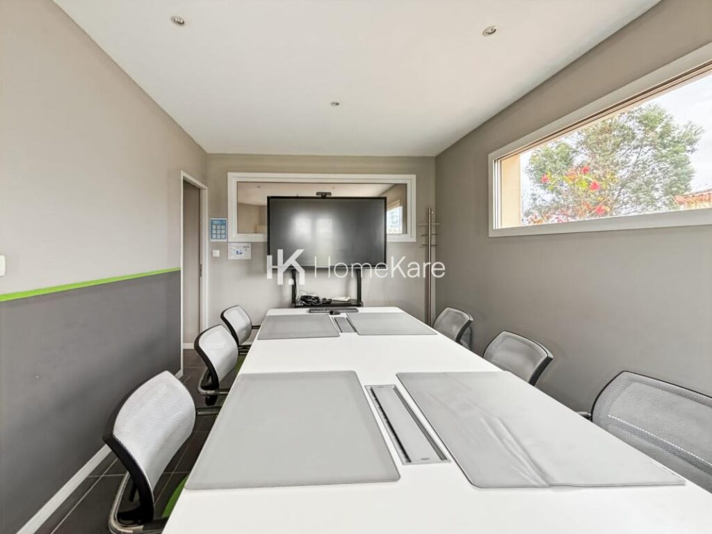 UNE MAISON SEDUISANTE !!! – 9 pièces – 7 chambres – 180 m²