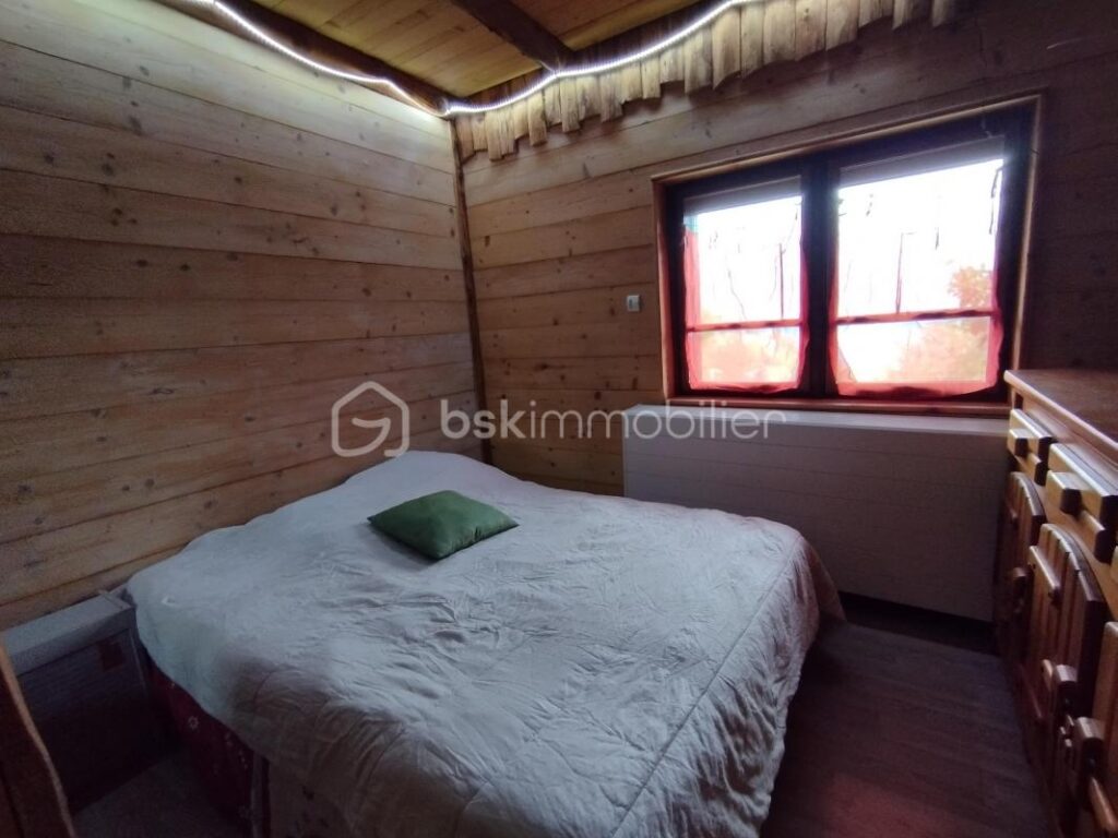 Maison 5 pièces Jarrier – 5 pièces – 3 chambres – 204 m²