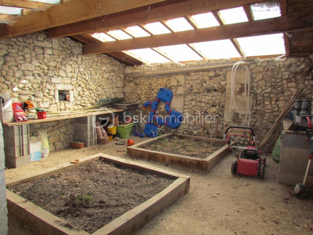 MENSIGNAC (24350) Près PERIGUEUX ,MAISON PERIGOURDINE de 223 m² à COUP DE COEUR !! – 7 pièces – 5 chambres – 223 m²