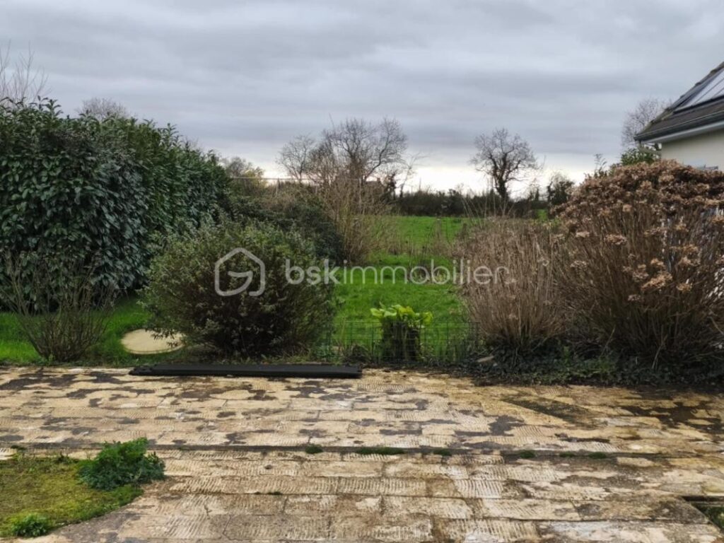 Charmant pavillon familial aux beaux volumes – 7 pièces – 4 chambres – 145 m²