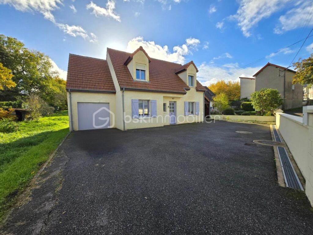 Magnifique Pavillon de plain pied de 128m² à Nevers – 7 pièces – 6 chambres – 128 m²