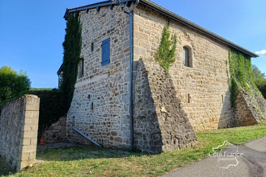Maison à vendre à Mercuer