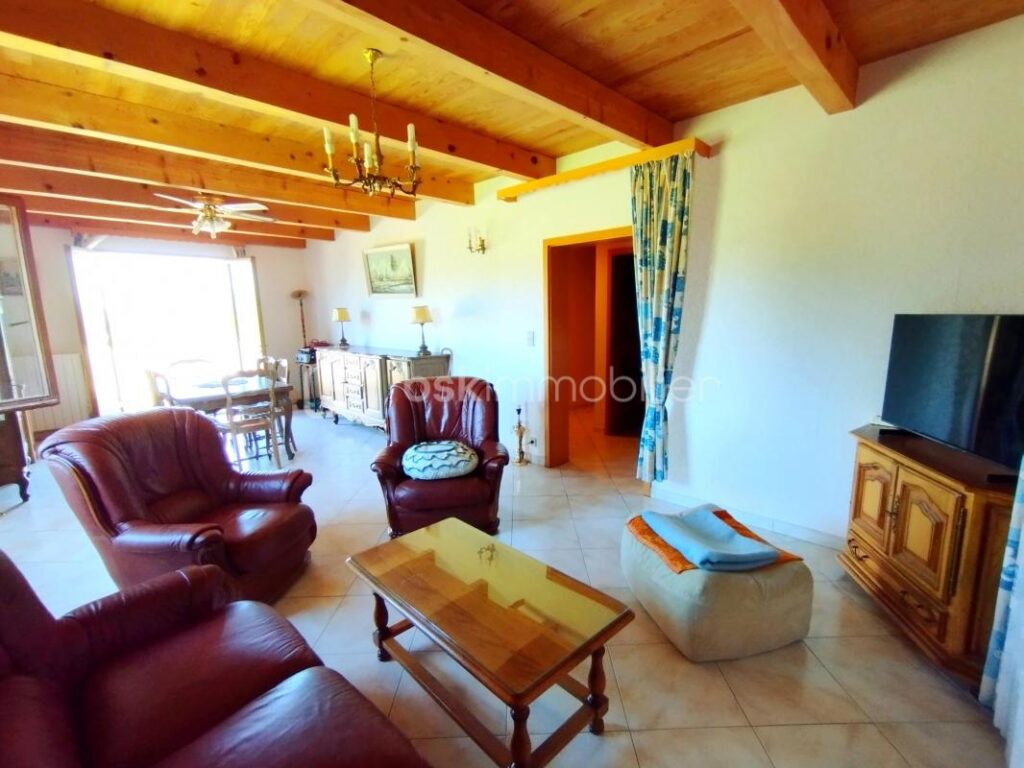 maison – 3 pièces – 2 chambres – 89 m²