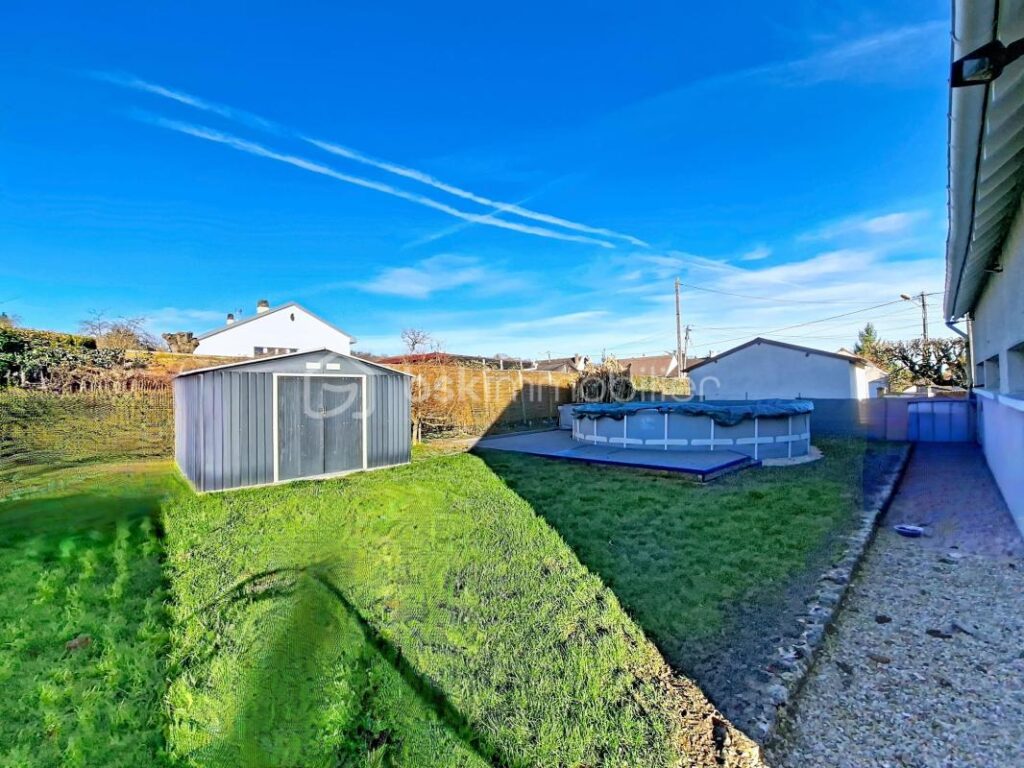 Maison familiale rénovée – 174 m² – Donnemarie-Dontilly – 6 pièces – 5 chambres – 174 m²