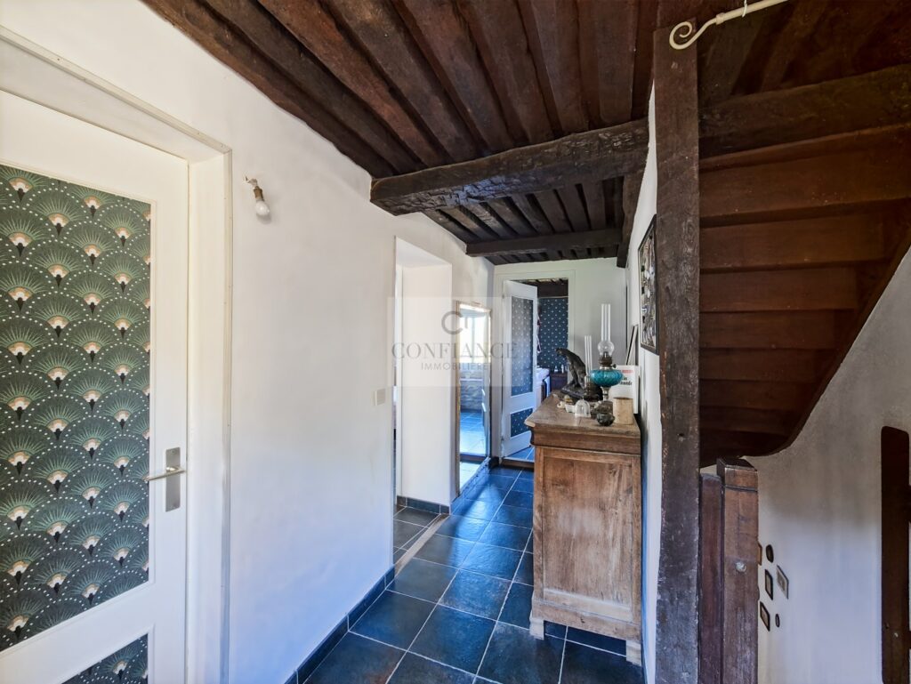 Maison – 5 pièces – 3 chambres – 143 m²