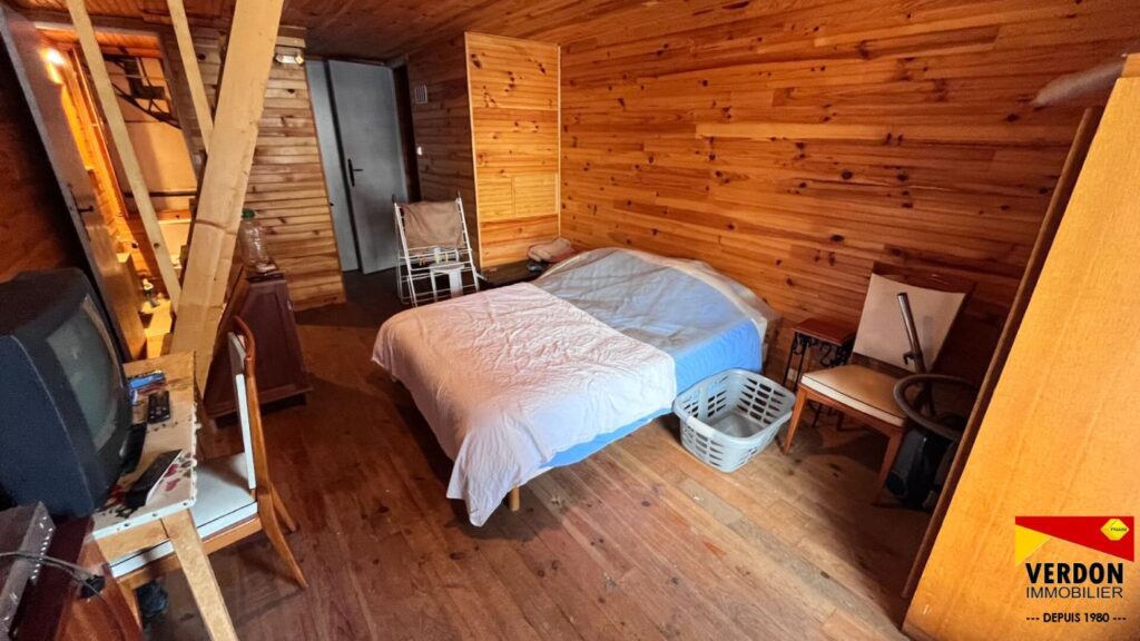 POINTU de + de 52 m² + GARAGE – 4 pièces – 3 chambres – 52 m²