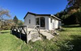 Maison d’été très charmante avec plus de 5 hectares du terra – 3 pièces – 2 chambres – 65 m²