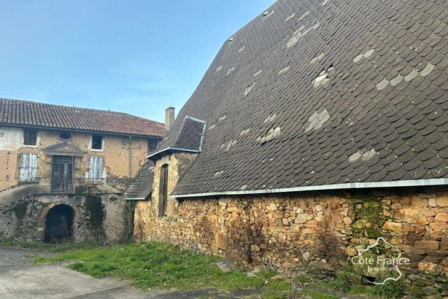 Maison à vendre à Saint-Santin-de-Maurs — Vue nature — photo 4