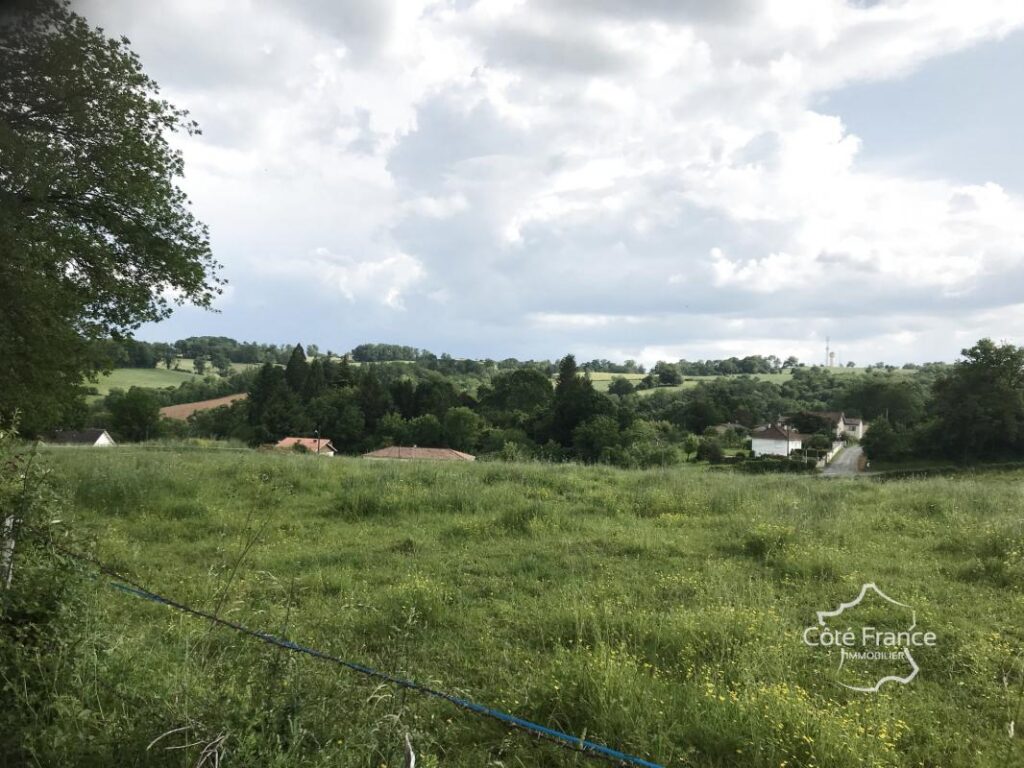 Projet de construction de 7 maisons dans le Lot, terrain de – NR pièces – NR chambres – 23408 m²