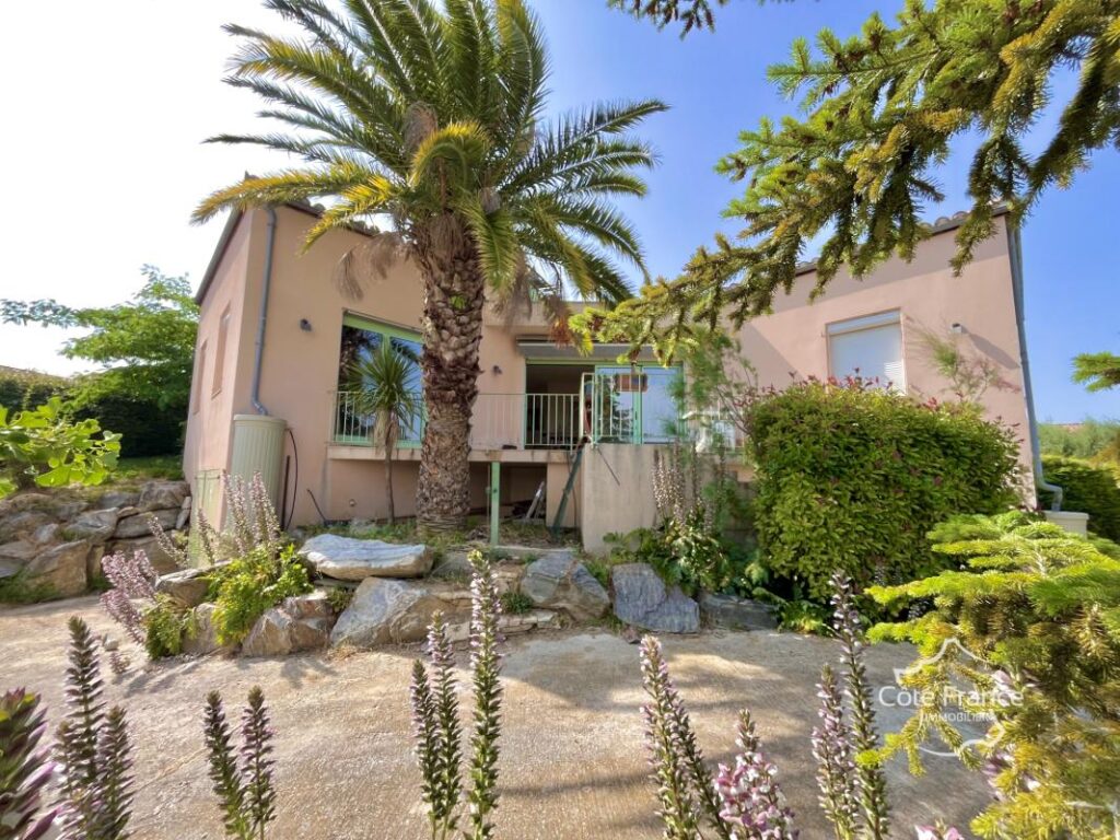 Villa d’exception 5 pièces 145 m2 avec vue panoramique sur – 5 pièces – 4 chambres – 145 m²