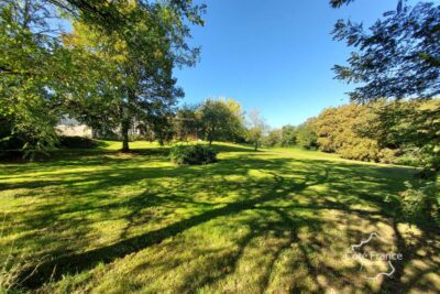 La quiétude d&rsquo; une propriété du XVIII ème siècle – 8 pièces – 4 chambres – 253 m²