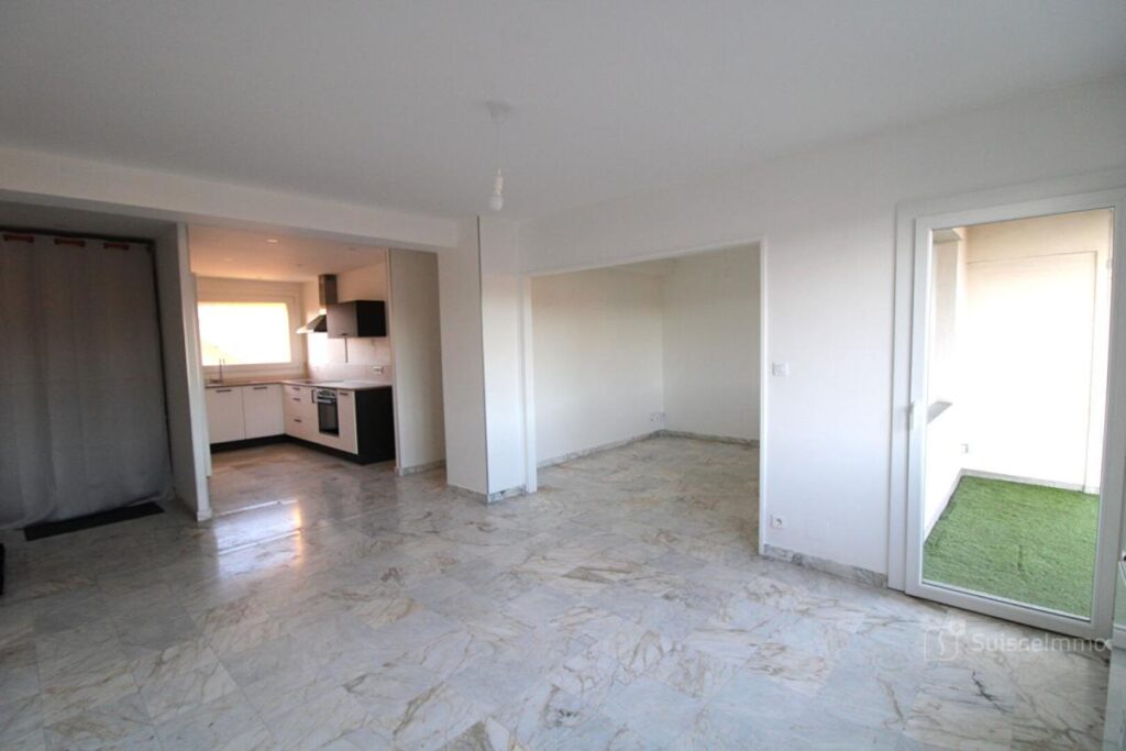 Appartement Besançon 4 pièce(s) d’environ 82m2 avec balcon – 4 pièces – 2 chambres – 81 m²