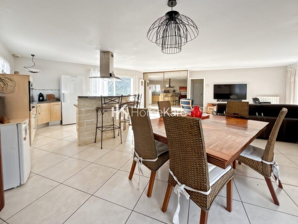 COCON FAMILIAL IDÉAL ! – 5 pièces – 4 chambres – 125 m²