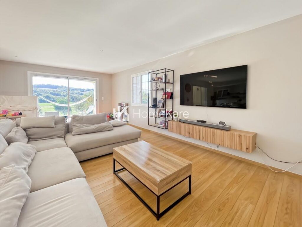 COUP DE COEUR ASSURÉ ! – 5 pièces – 4 chambres – 130 m²