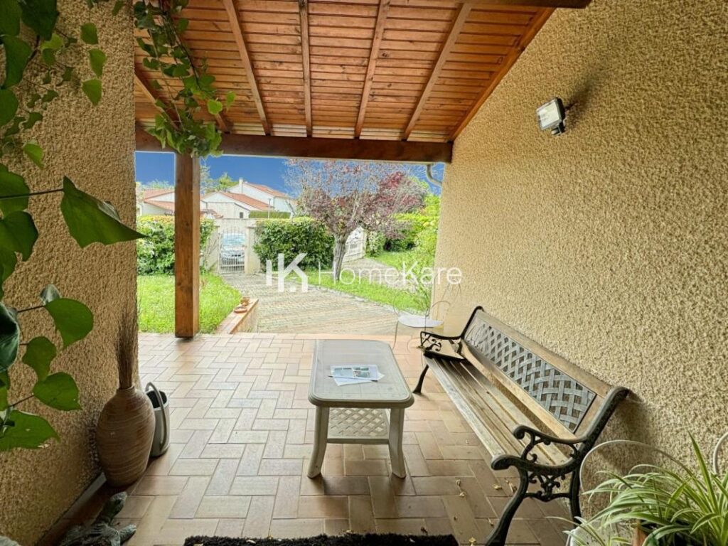 MAISON A HAUT POTENTIEL – 6 pièces – 5 chambres – 180 m²