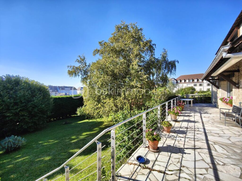 Charmante maison 4 ch plein sud ! – 8 pièces – 4 chambres – 181 m²