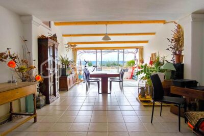 A vendre maison magnifique de 5 pièces , avec un jardin privé et 2 terrasses sur Venelles – 4 pièces – 3 chambres – 135 m²