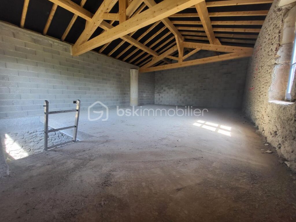 Maison 130 m2 199000 euro – 2 pièces – NR chambres – 130 m²