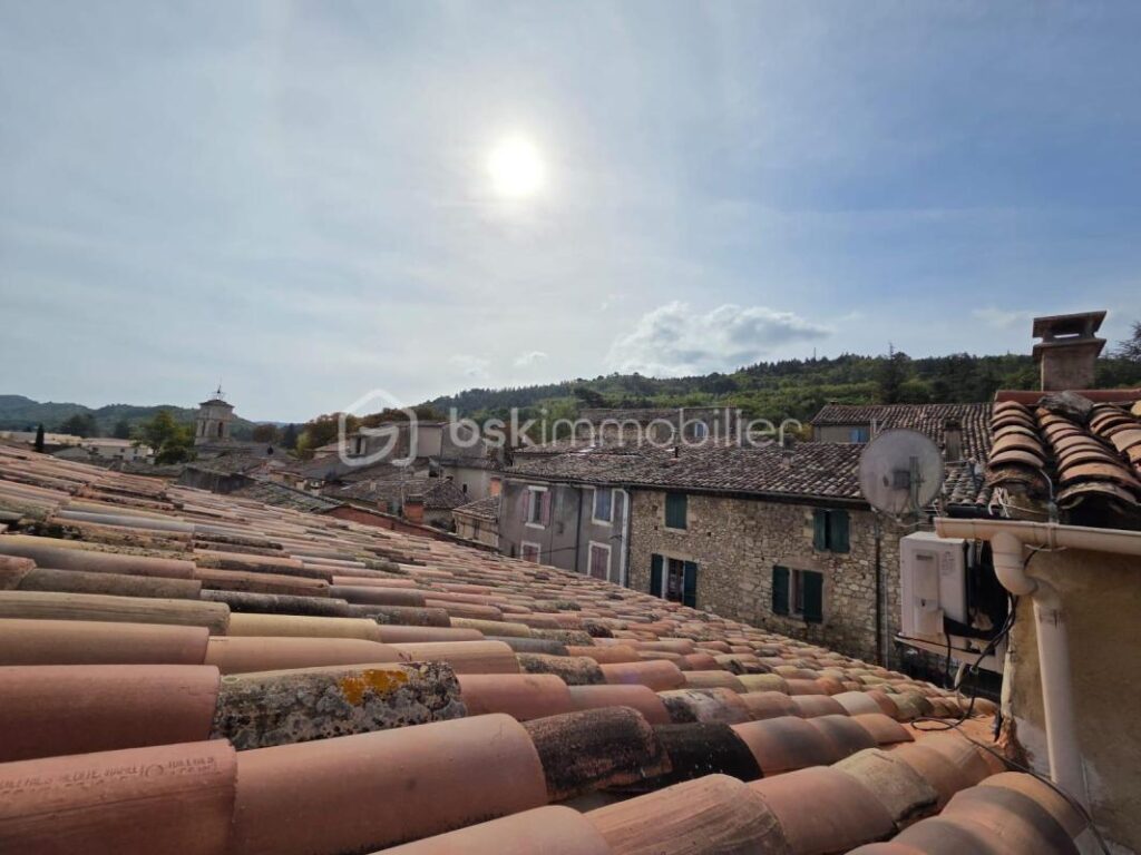 ✨ Maison de village de caractère – Vue panoramique & emplacement privilégié – 4 pièces – 3 chambres – 74 m²