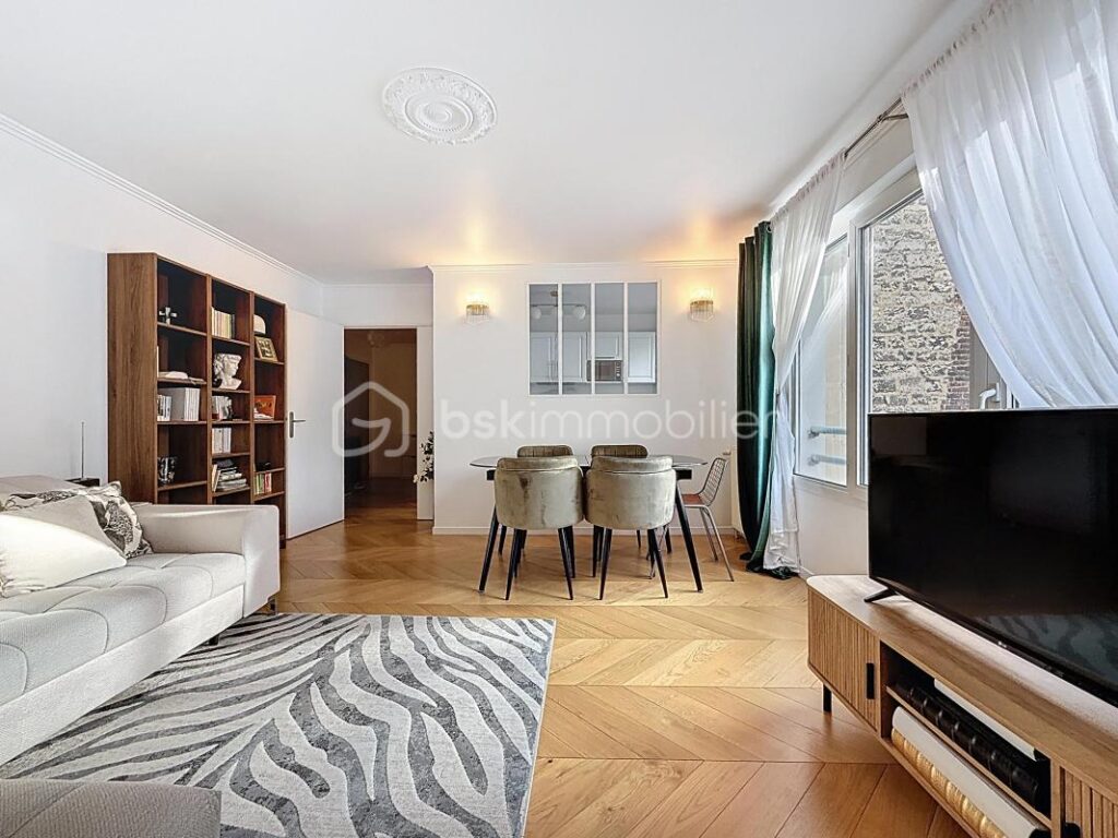 APPARTEMENT 3 PIÈCES RÉNOVÉ 65m2 AVEC PARKING PRIVATIF – 3 pièces – 2 chambres – 65 m²