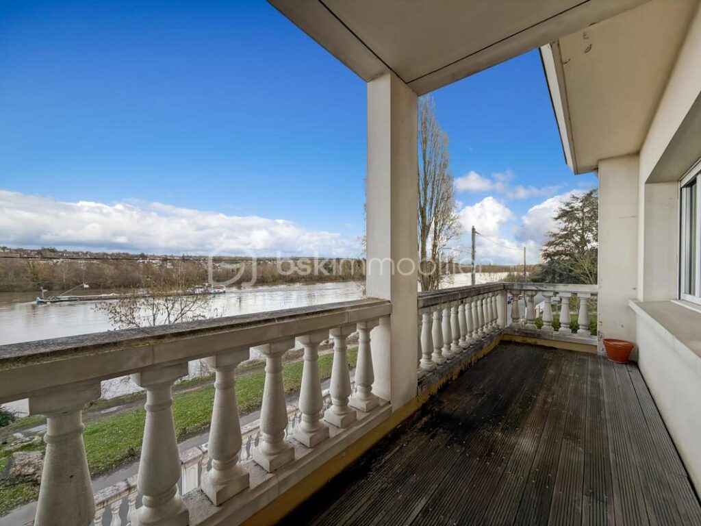 Appartement F4 – 75 m2 – 4 chambres – terrasse VUE SEINE – 4 pièces – 2 chambres – 75 m²
