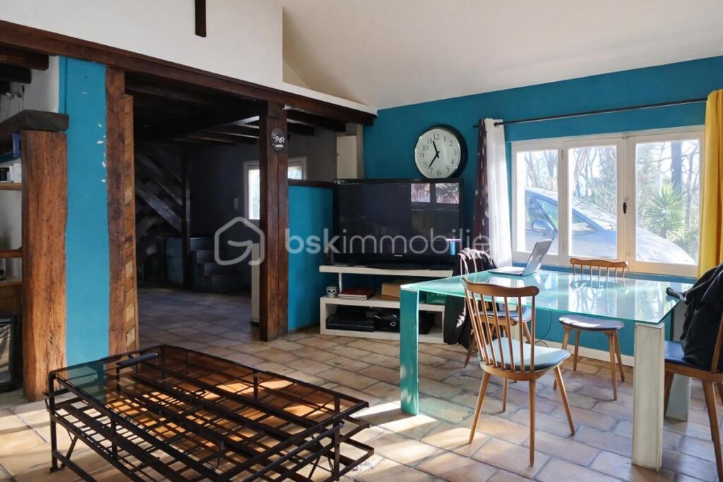 AIGUES MORTES : Maison 4 pièces avec terrasse – Cadre verdoyant et calme absolu – 4 pièces – 2 chambres – 60 m²