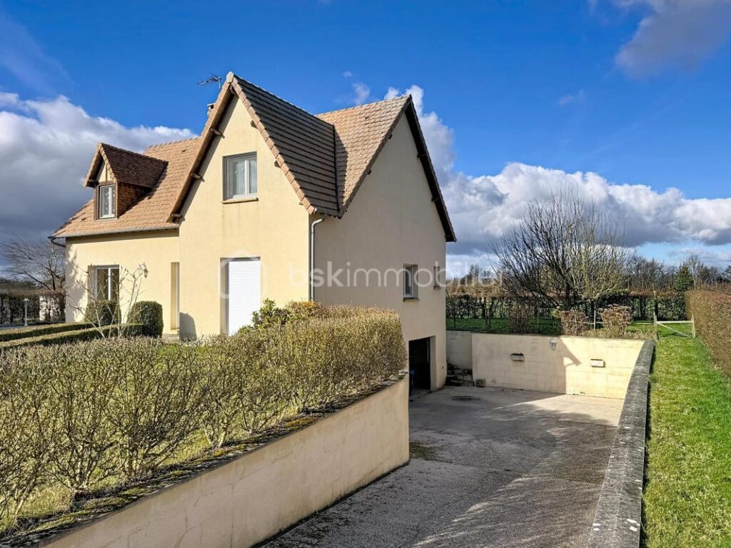 Joli pavillon lumineux – 7 pièces – 5 chambres – 135 m²