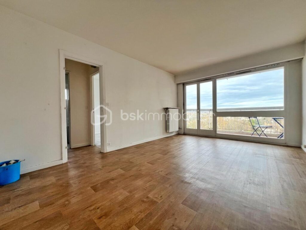 NOUVEAU ! Vue dégagée pour ce 2 pièces – 2 pièces – 1 chambre – 49 m²
