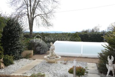 Maison contemporaine 160m2, 6 pièces avec piscine – 6 pièces – 3 chambres – 160 m²