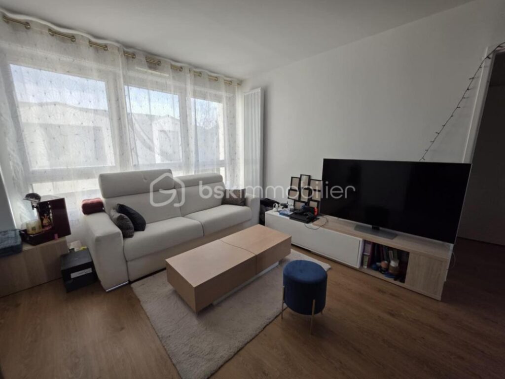 Exclusivité – Dernier étage – 3 pièces – 3 pièces – 2 chambres – 56 m²