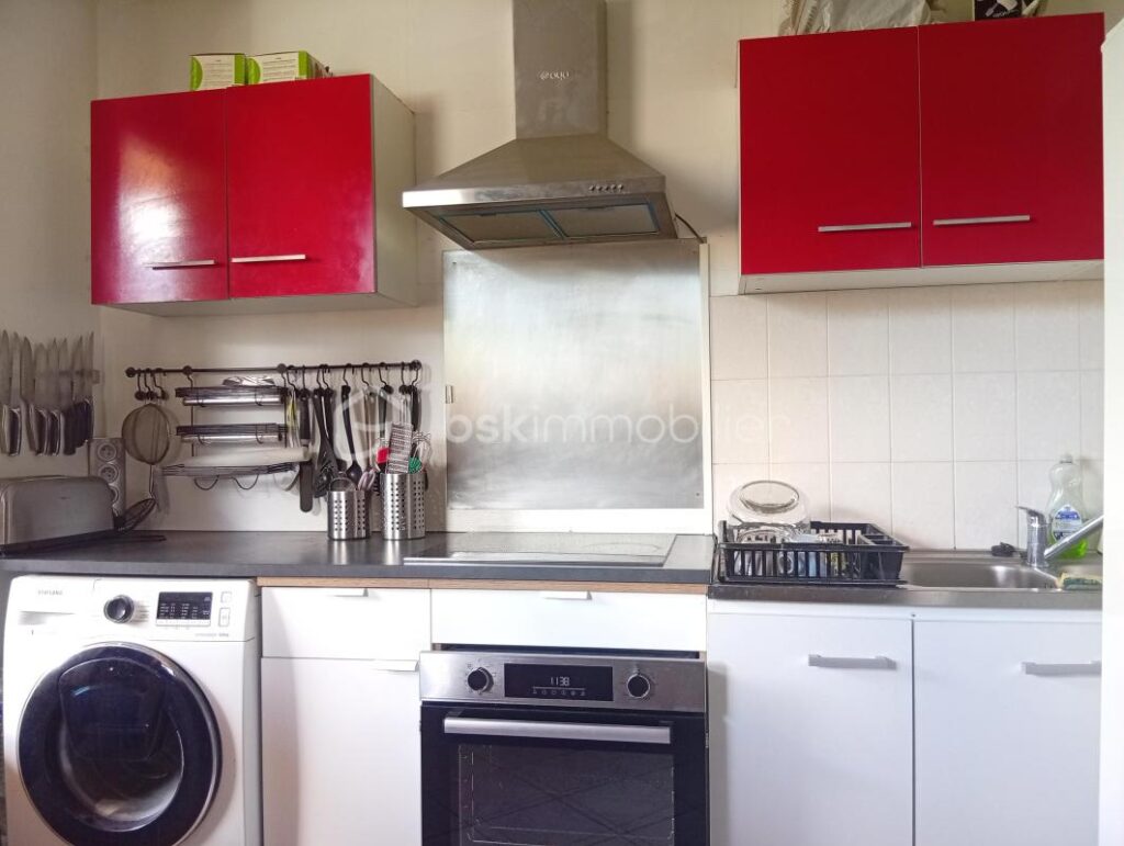 APPARTEMENT T4 EN DUPLEX – 5 pièces – 3 chambres – 76 m²