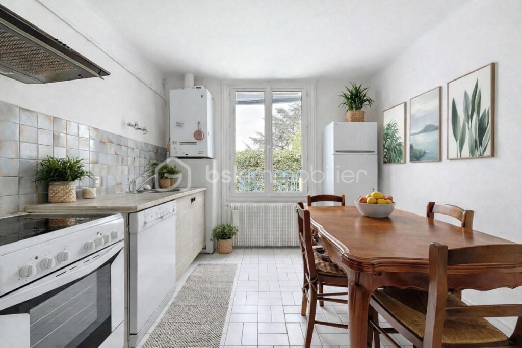 Maison de 100 m² – 5 pièces – Terrain 496 m² – 5 pièces – 3 chambres – 100 m²