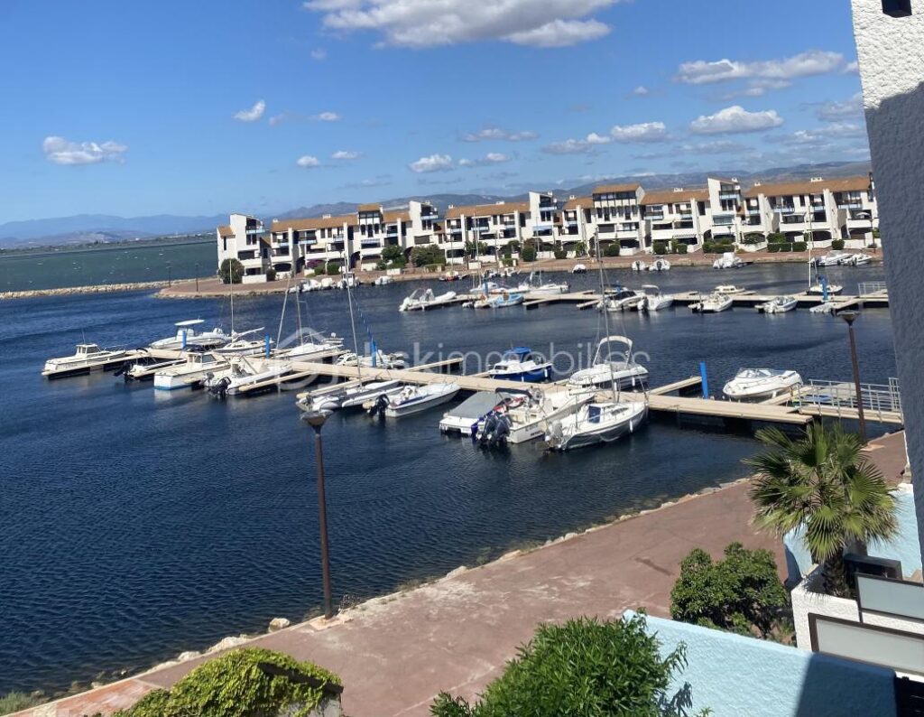 Charmant petit appartement 36m2 en copropriété avec vue exceptionnelle – 3 pièces – 1 chambre – 35 m²