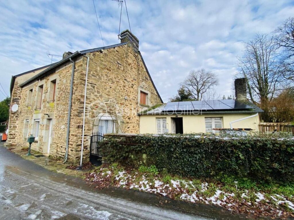 Maison en Pierre de 105 M² (3 Chambres ) – 4 pièces – 3 chambres – 103 m²