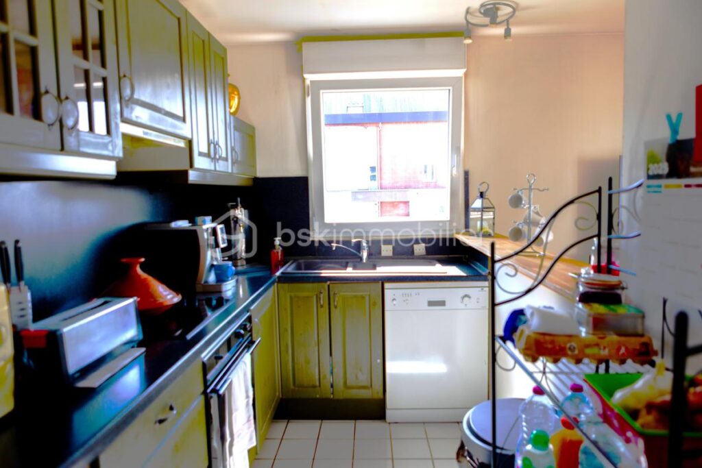 CRÉTEIL POINTE DU LAC – T5 D’EXCEPTION – DPE CLASSE C – ÉTAGE ÉLEVÉ – 5 pièces – 3 chambres – 78 m²