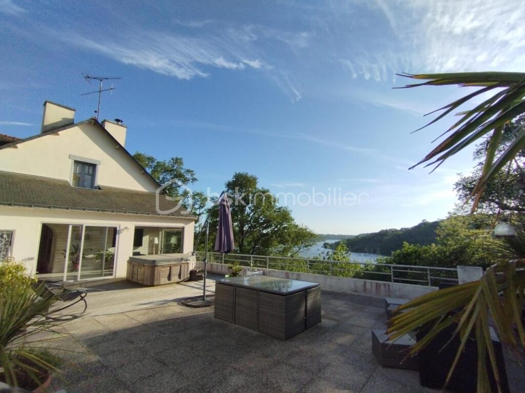 Propriété avec gîtes face Vilaine – 9 pièces – 6 chambres – 294 m²