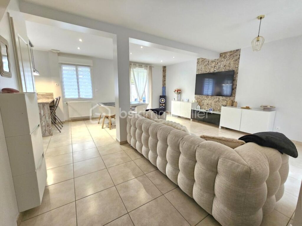 Pavillon 6 pièces non mitoyen 4 chambres jardin SUD 450m² DPE C – 6 pièces – 4 chambres – 100 m²