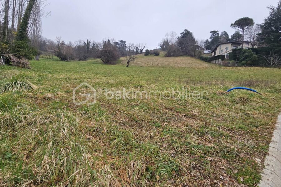 Terrain à vendre à Corenc