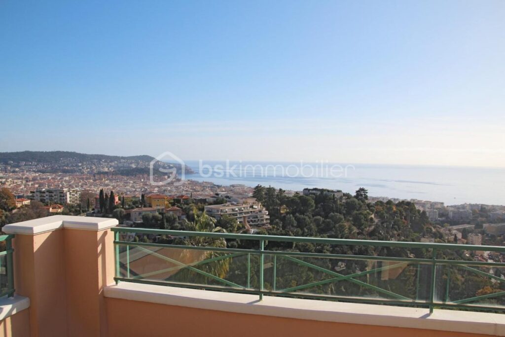 Penthouse 122m2 4 Pièces Vue Mer Au calme a vendre – 4 pièces – 3 chambres – 122 m²