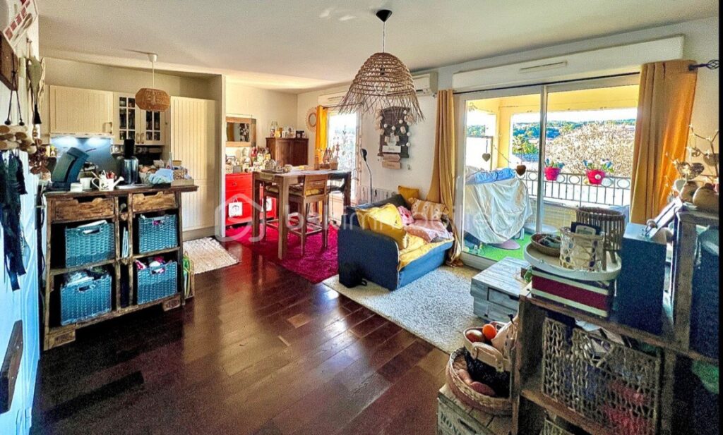 ACHAT d’un Appartement T2, 1 chambre. Etage 3/3 – 2 pièces – 1 chambre – 44 m²