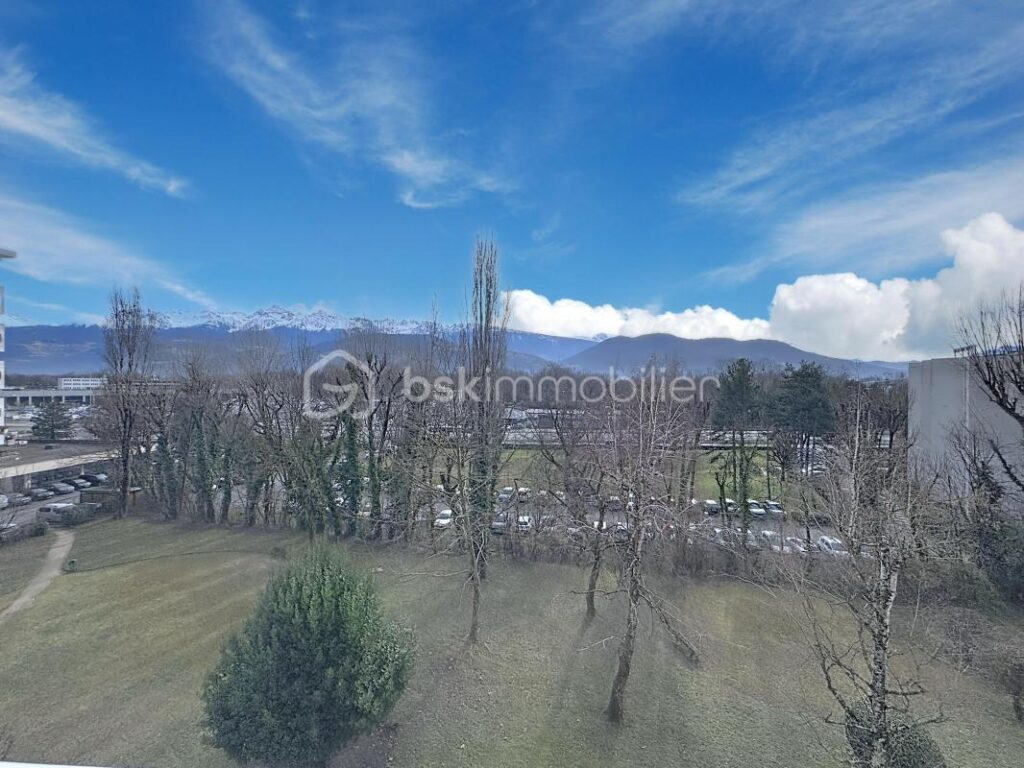 Appartement T4 – 91m² – Meylan – Vue Montagne – Place de parking – 4 pièces – 3 chambres – 91 m²