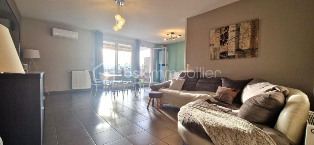 LUMINEUX T3 SANS VIS-À-VIS – 3 pièces – 2 chambres – 66 m²