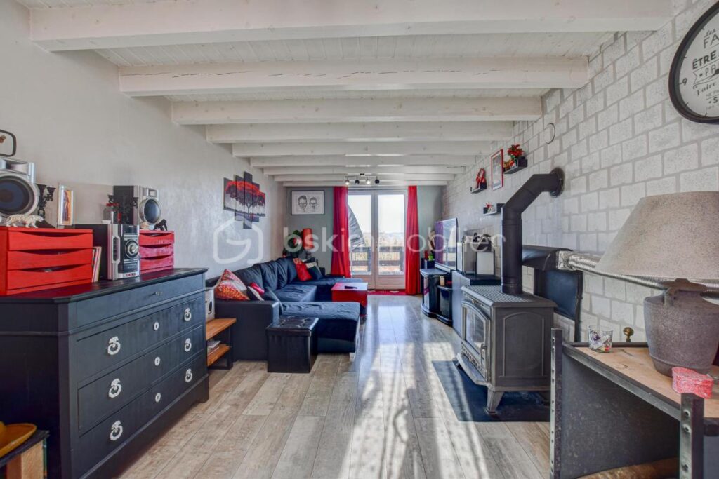 visite virtuelle à 360 sur le site ”jeancrimmo” – 5 pièces – 3 chambres – 98 m²