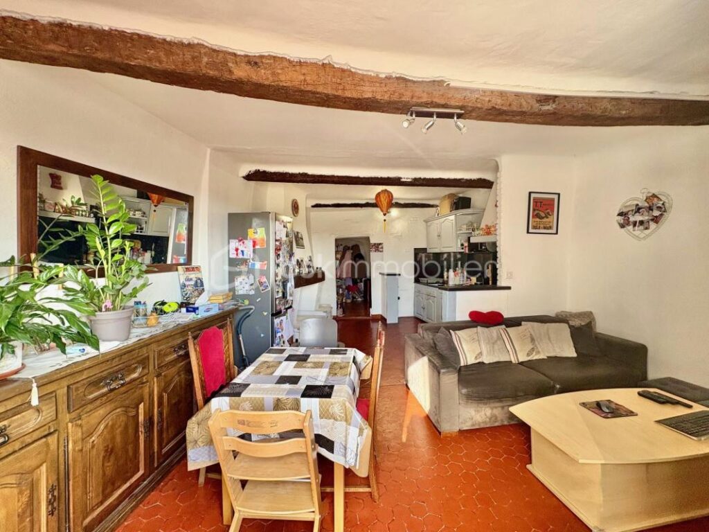 FAYENCE VENTE MAISON DE VILLAGE 4 PIECES BALCON – 4 pièces – 3 chambres – 116 m²