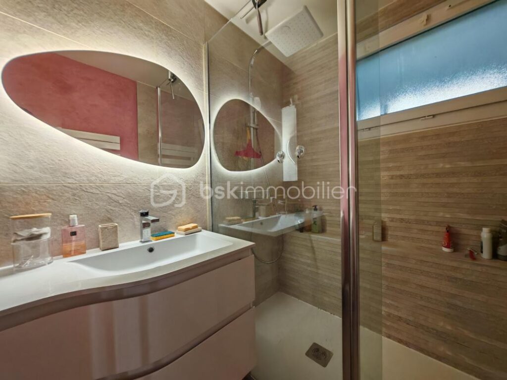 BILLÈRE : T3 RÉNOVÉ AVEC REVENUS IMMÉDIATS – 4 pièces – 3 chambres – 75 m²