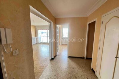 BAISSE DE PRIX ! Vivaraize/Fauriel Appartement 4 pièces de 76,92 m², balcons, grand garage et cave – 4 pièces – 2 chambres – 76 m²