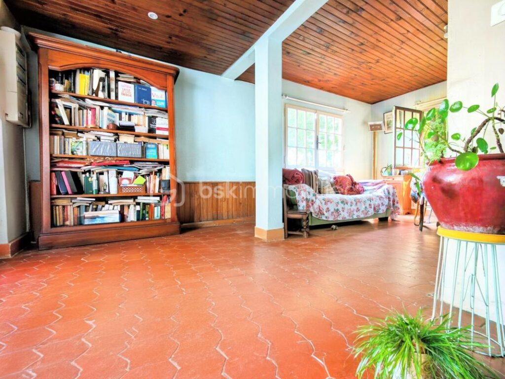 La Maison des Cyclamens : 2 ch, garage sur 1625 m2 dans un espace boisé classé – 3 pièces – 2 chambres – 51 m²