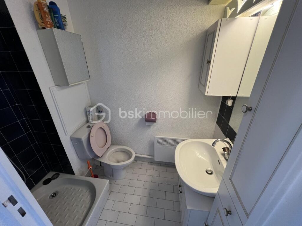 1 PIÈCE 23m2 PALAVAS LES FLOTS – 1 pièce – NR chambres – 23 m²