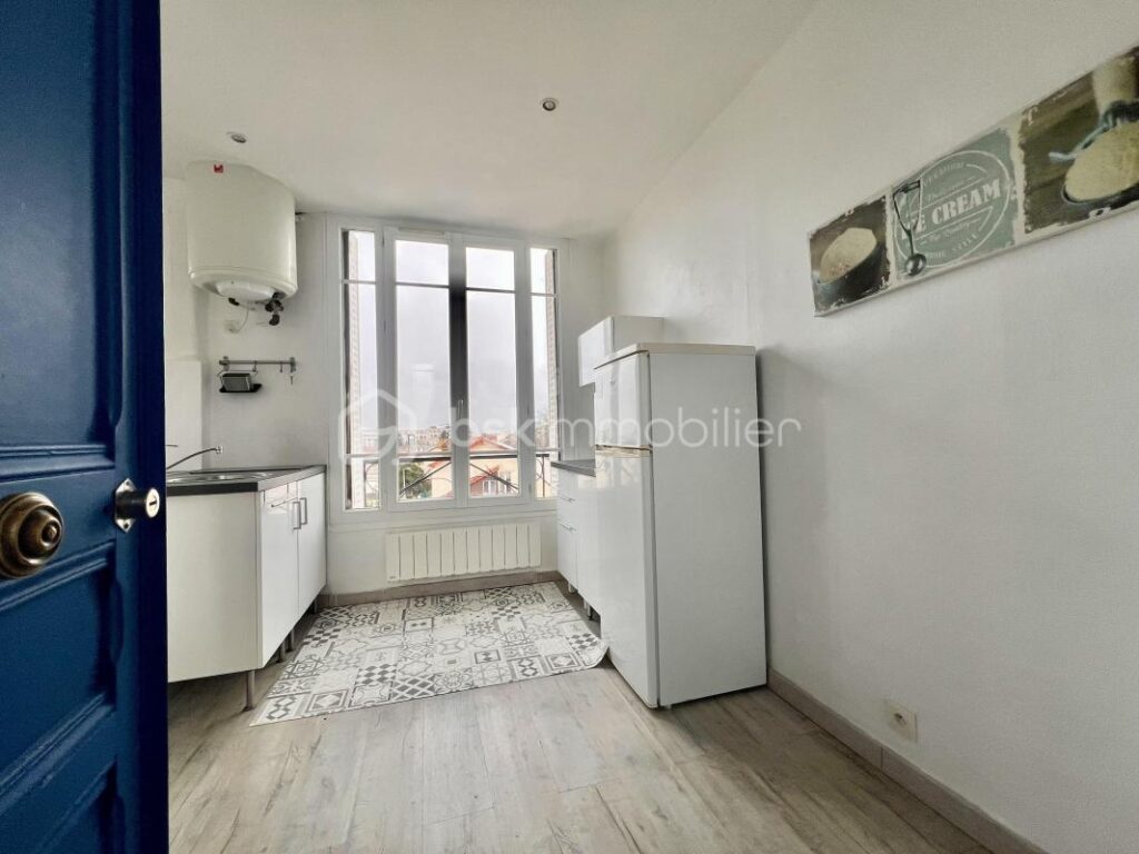 Studio de 18,39 m2 – 4ème étage calme et lumineux sans vis à vis – RUE ANDRE SABATIER – NANTERRE – 1 pièce – NR chambres – 18 m²