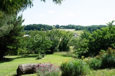 Maison de plain pied, 5 pièces, 4 chambres, garages en sous sol – 5 pièces – 4 chambres – 121 m²